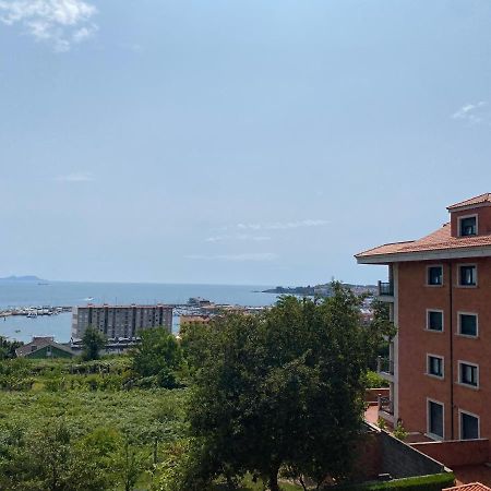 Apartamento Con Vistas Al Mar, Piscina Y Parking Apartment Sanxenxo Luaran gambar