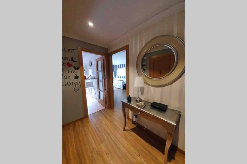 Apartamento Con Vistas Al Mar, Piscina Y Parking Apartment Sanxenxo Luaran gambar
