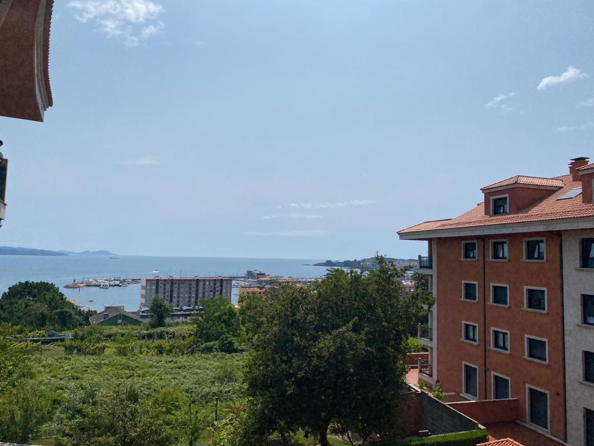 Apartamento Con Vistas Al Mar, Piscina Y Parking Apartment Sanxenxo Luaran gambar